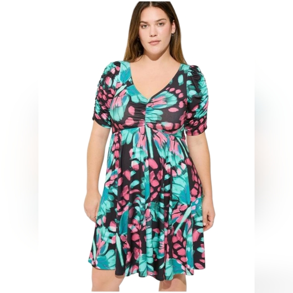 NWT TORRID Skater Dress - Picture 4 of 7